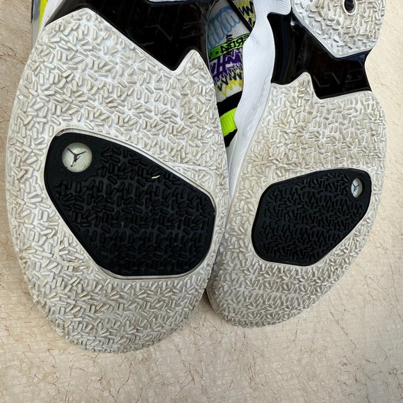 Nike Air Jordan‎ Why Not Zer0.4 PF Graffiti  Mens Sz10 White Basketball Shoes